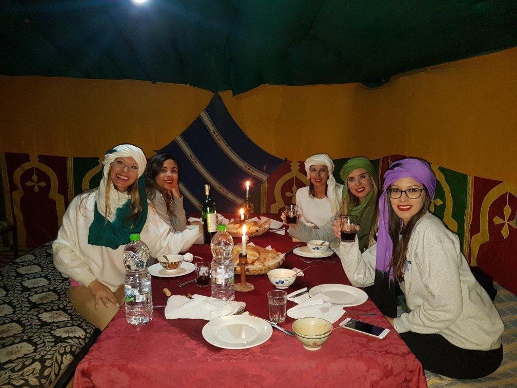 Merzouga Paradise Luxury Camp Экстерьер фото